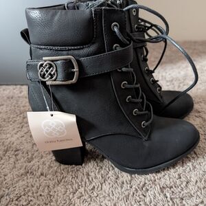 Daisy Fuentes Charcoal Lace Up Boots